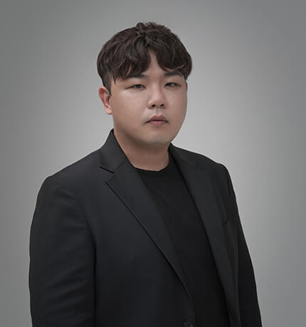 K-POP専門ボーカルスクール「I'm From Vocal Japan」のボーカルトレーナー チョ・ミヌクの写真